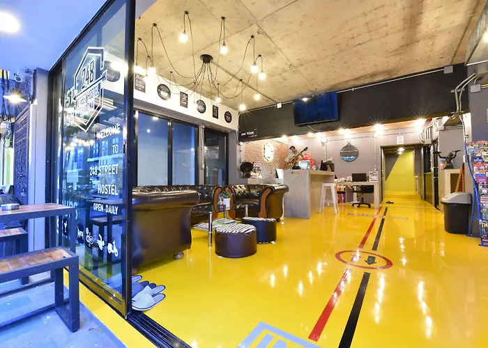 248 Street Hostel เชียงใหม่